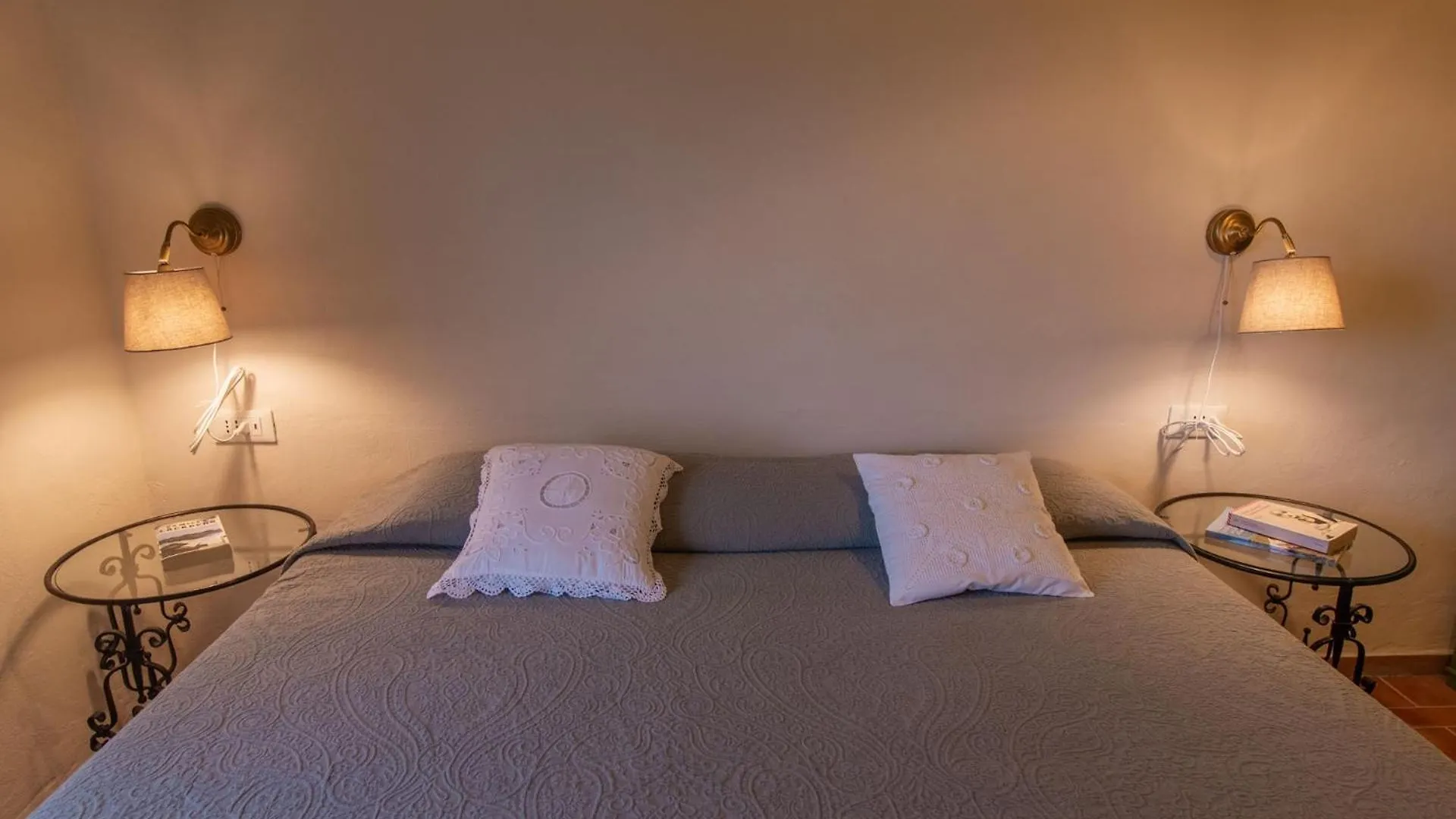 Appartamento Con Piscina E Giardino - Lavanda Ghizzano Apartment