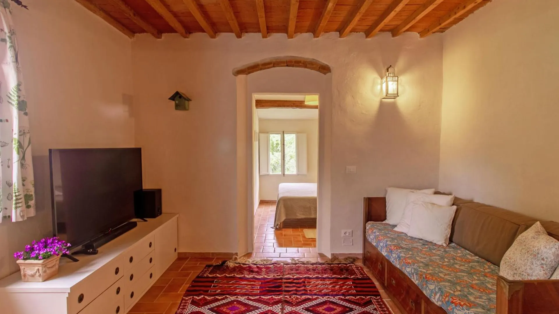 Appartamento Con Piscina E Giardino - Lavanda Ghizzano 0*,